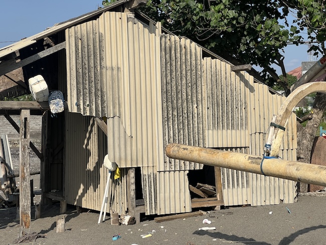 Asbestos is still commonly used in Lombok/ Gwyn Roberts